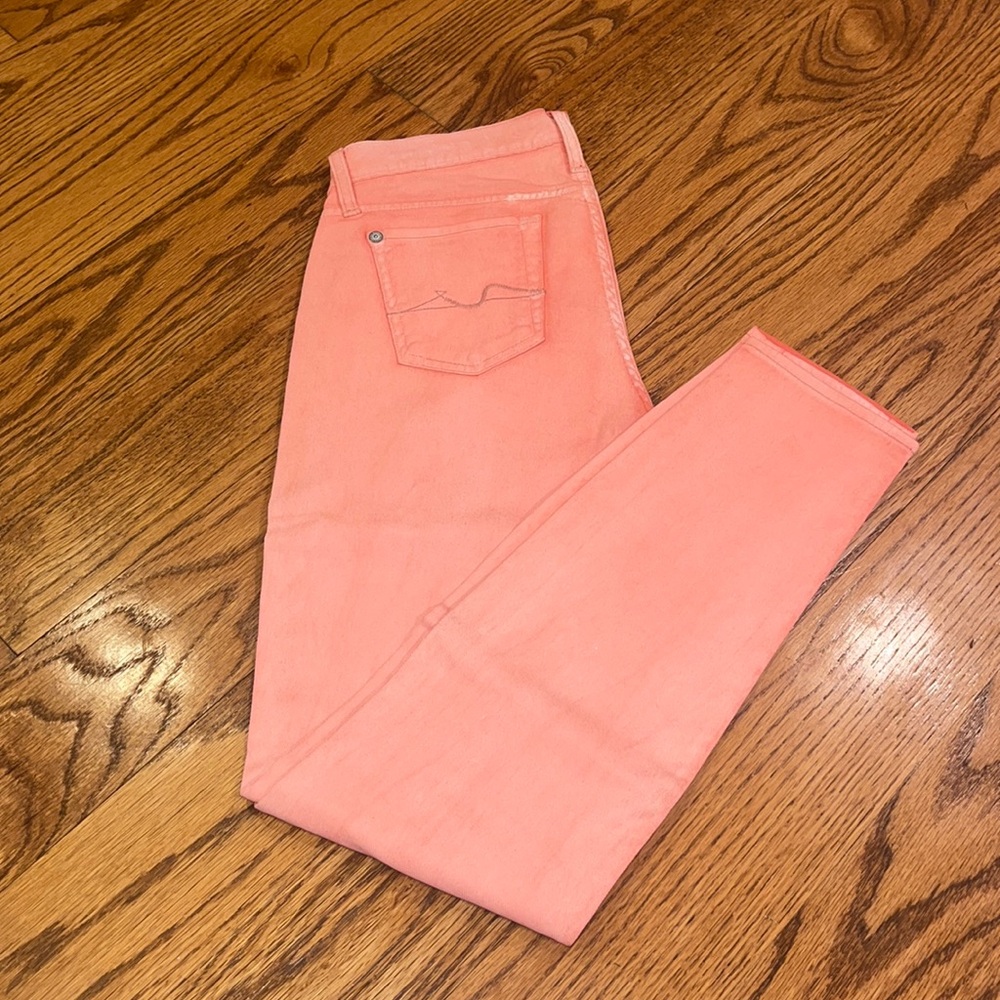 7 For All Mankind Woman’s Pink Jeans Size 26